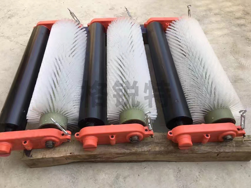 無動(dòng)力滾刷清掃器 無動(dòng)力滾刷清掃器